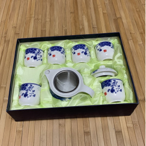 Набор посуды для чайной церемонии синие хризантемы